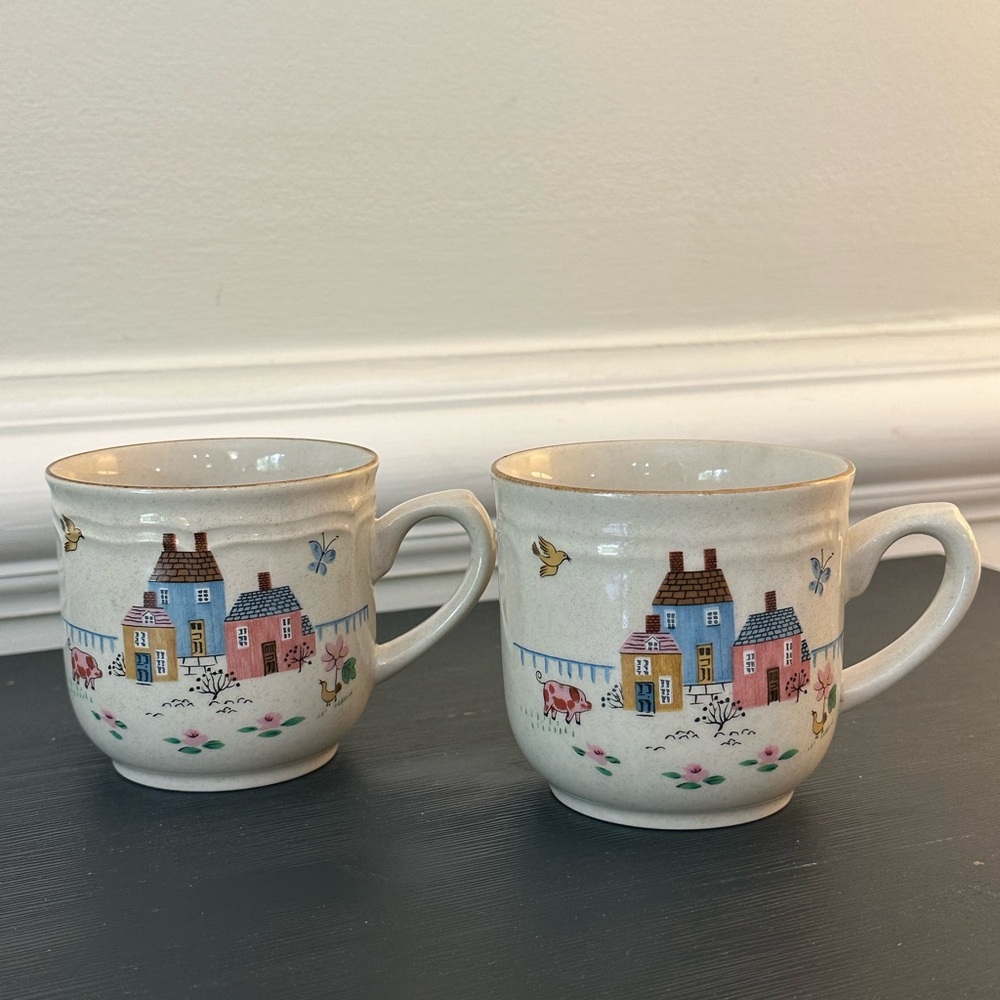 Vintage Heartland International Cottage Core Ceramic Mugs - set of 2 (small)